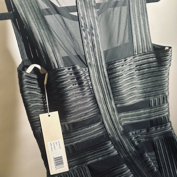 NWT | Halston Heritage Dress - Picture 4 of 6